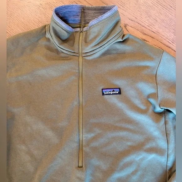 Patagonia Men's Green Zip-Neck Pullover - Picture 2 of 8